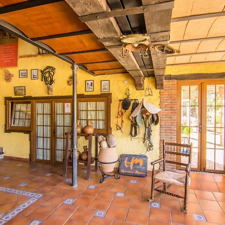 루랄 엘 코르티조 3*