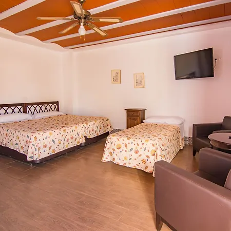 Rural El Cortijo فندق روندا