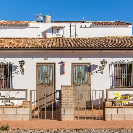 Rural El Cortijo Hotell 3*