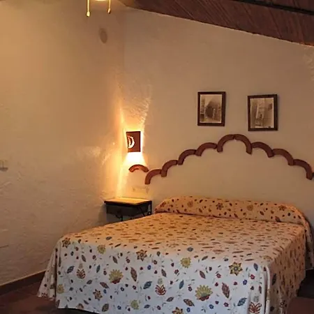 ホテル Rural El Cortijo