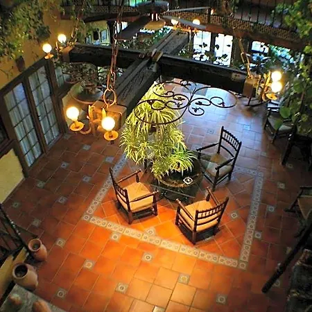 Rural El Cortijo ホテル 3*
