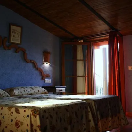 فندق Rural El Cortijo 3*